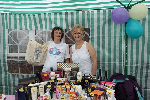 Karen on the tombola 479x323