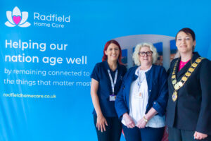 Shropshire town Mayor at the dementia day by radfield home care