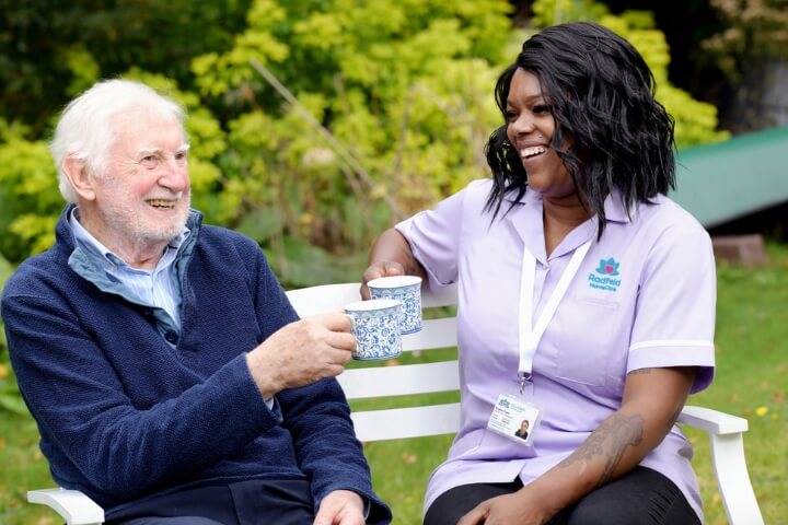 Mental health support for elderly people