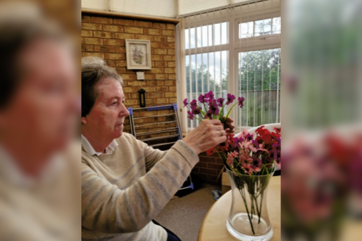 ‘Be There’ Moment: Flower arranging with Radfield Home Care Worcester