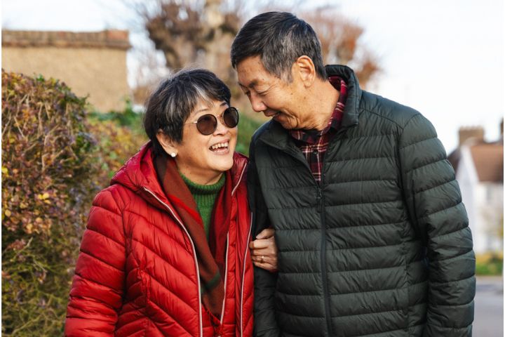 Live in care for couples: helping mum & dad stay together at home