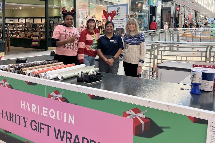 Gift wrapping fundriaser team in Watford