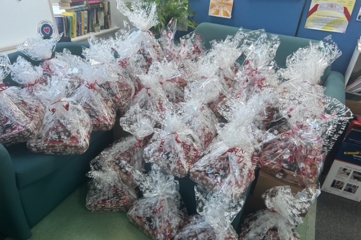 Festive baskets