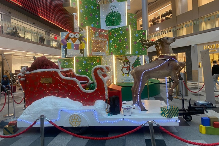 Watford Santa Sleigh in the community