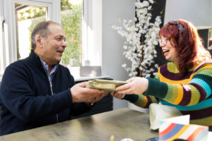 Polish speaking carer helping with overcoming language barriers in dementia care